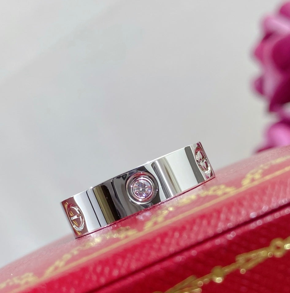 14k White Gold Love Ring