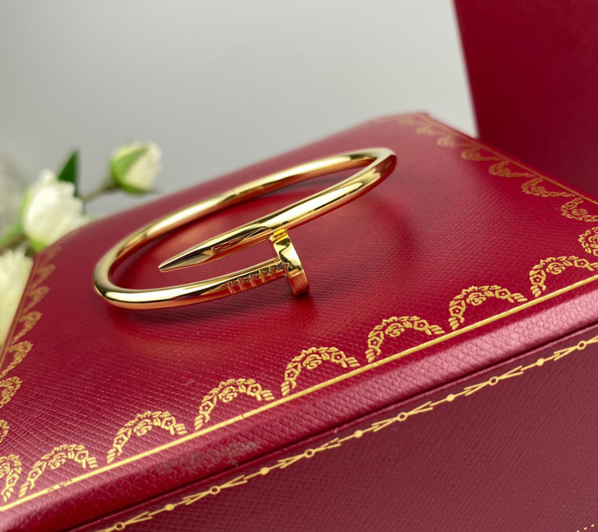 14k Yellow Gold Nail Bracelet